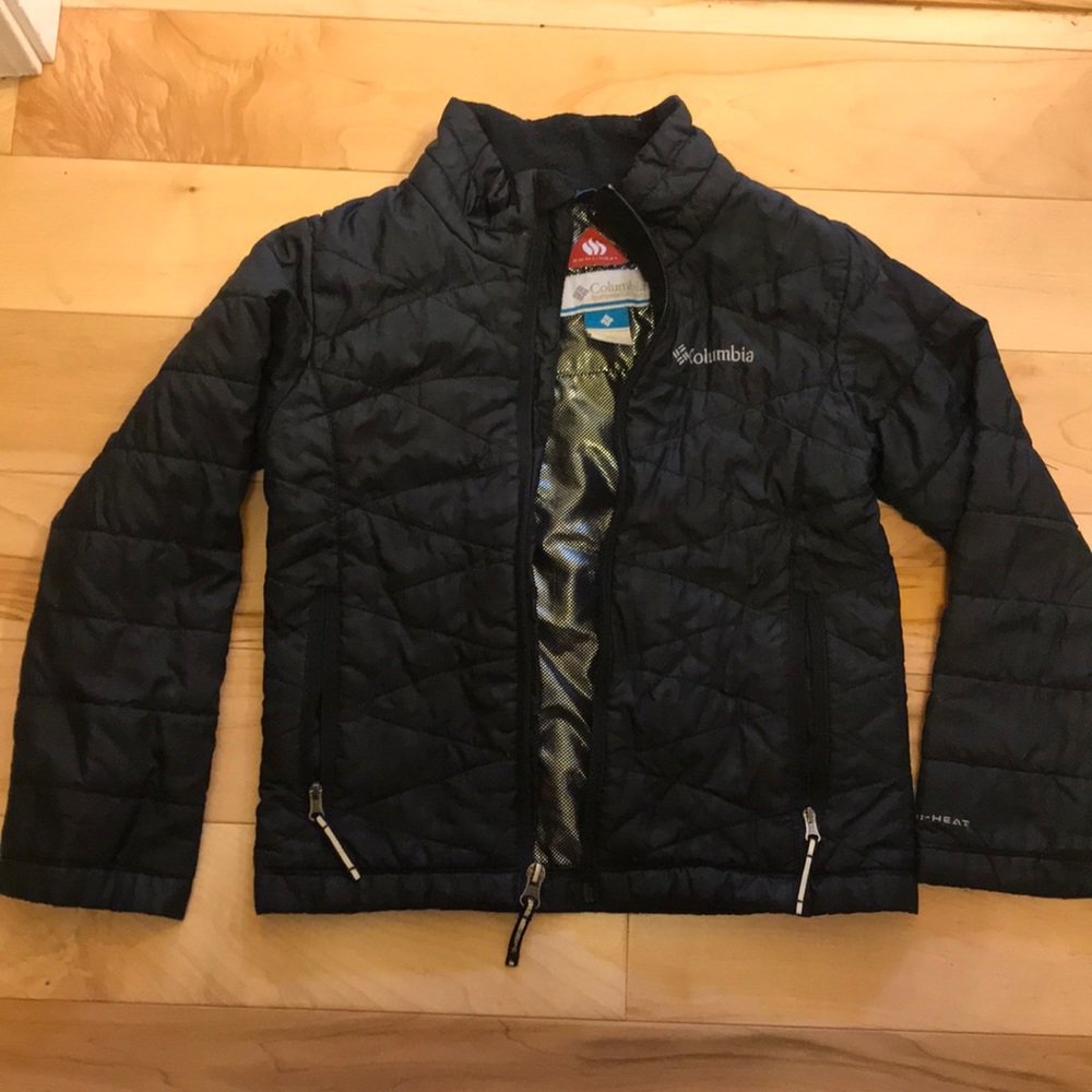 Columbis coat black quilted
